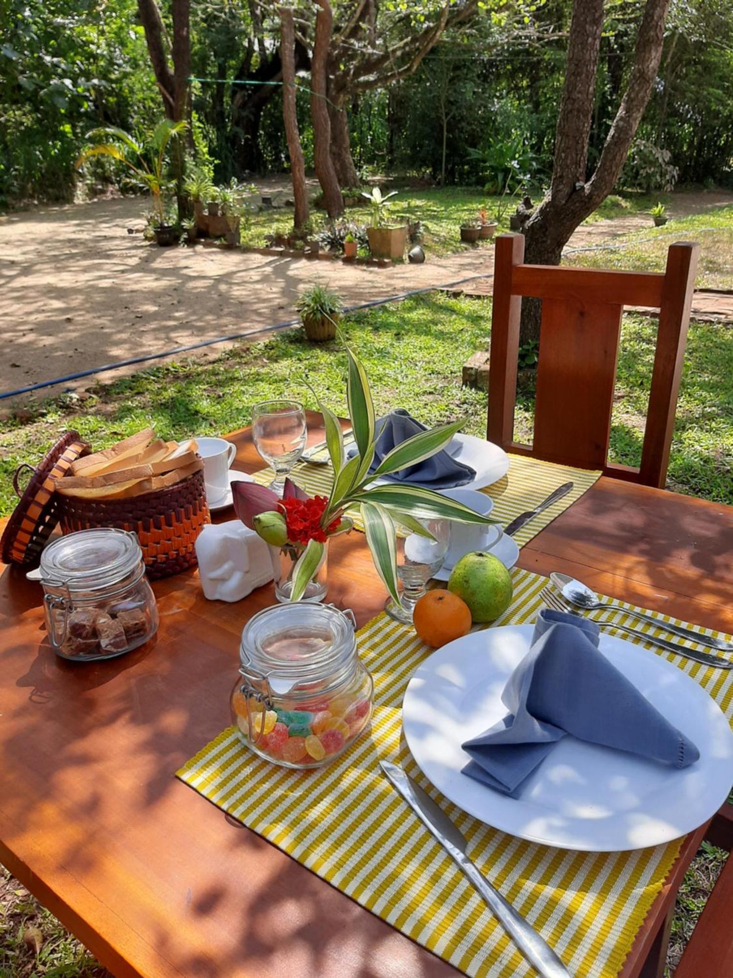 Hotel Chanara Sigiriya Exteriér fotografie